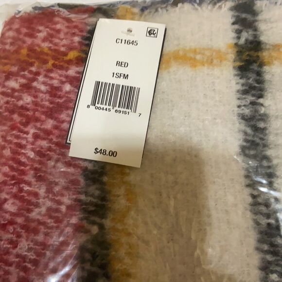 Cejon Oversized Spacious Plaid Blanket Scarf Wrap - Picture 3 of 5